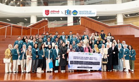 <trp-post-container data-trp-post-id='1033'>UNILA Kunjungi Beijing: Belajar Bisnis Global dan Wisata Edukasi</trp-post-container>